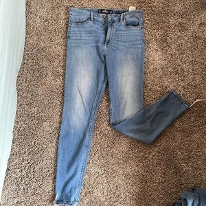 Hollister Ultra High Rise Super Skinny Jeans